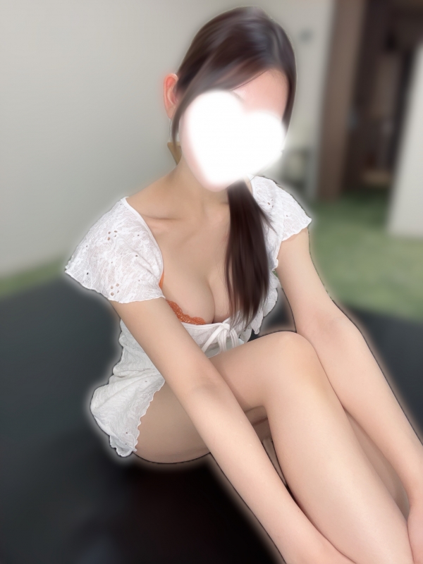 白ワンピ☺️画像