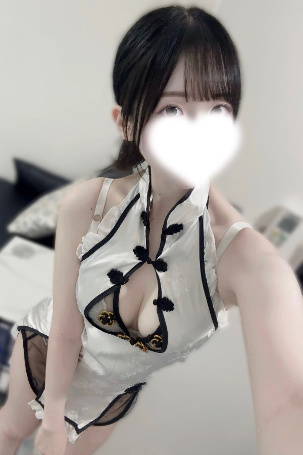 真白まこと